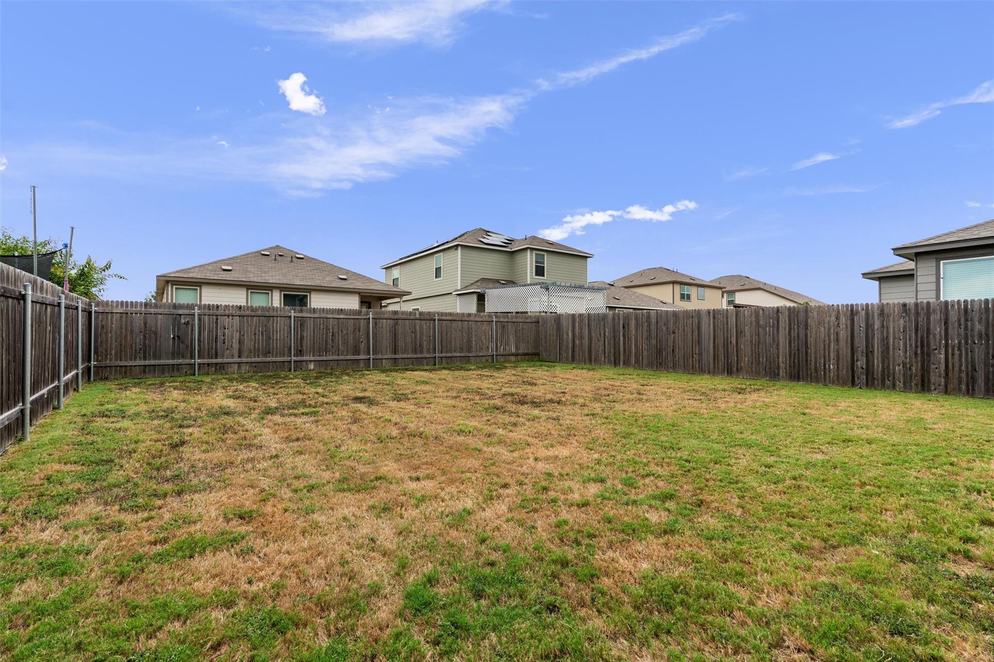 720 Bailey Park Dr Property Photo 28