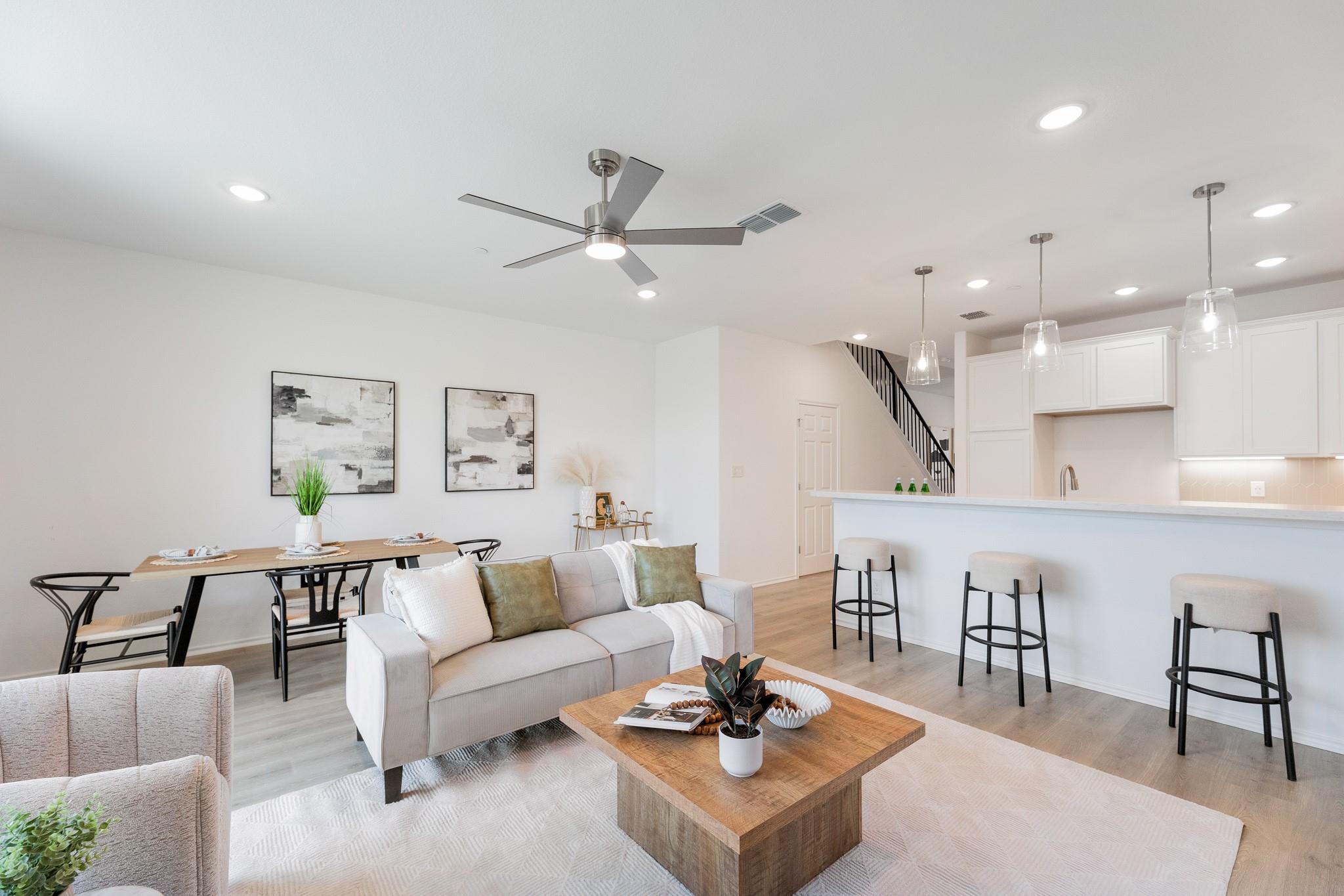 108 Tesla Cir Property Photo 4