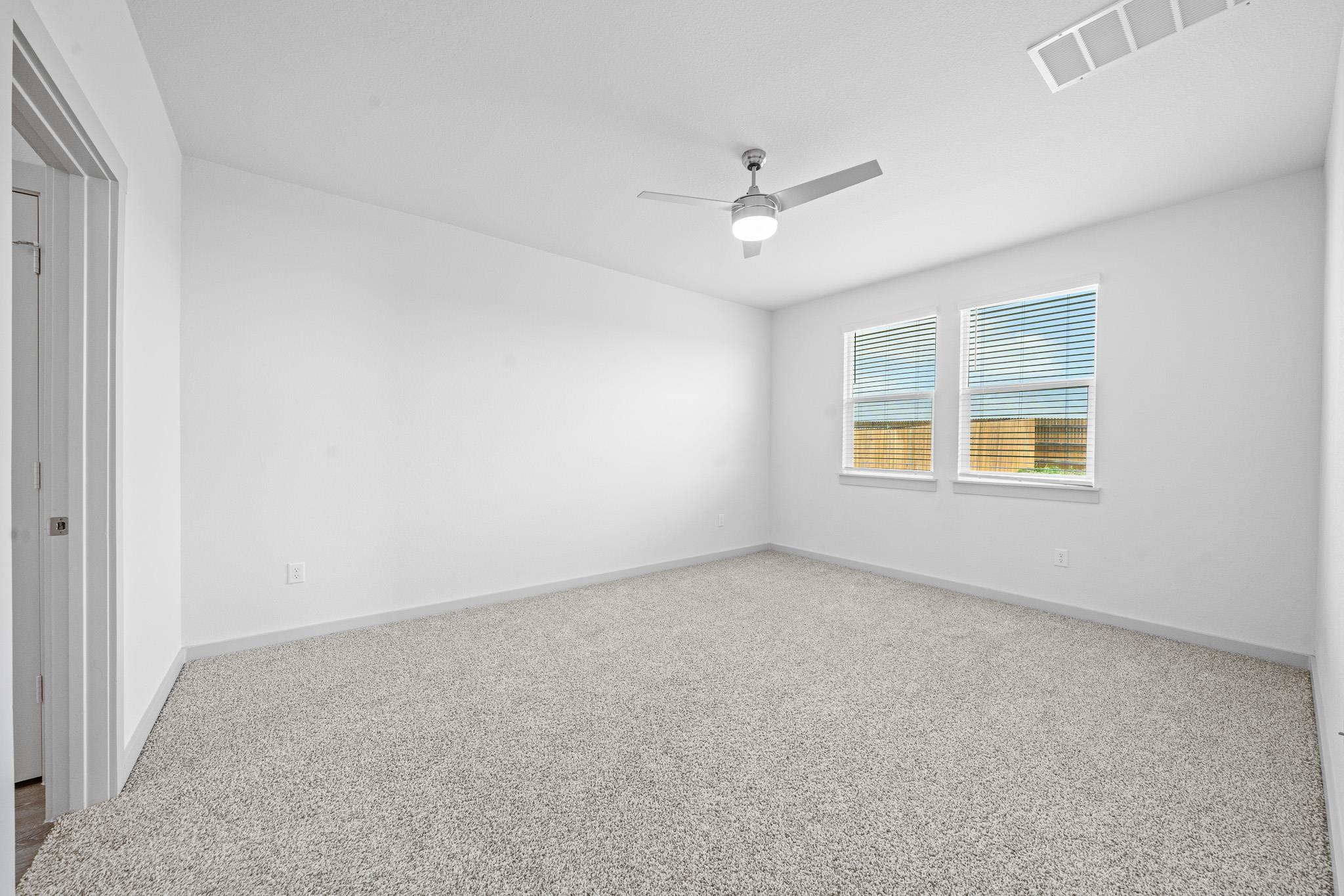 3602 Overlord Ln Property Photo 8