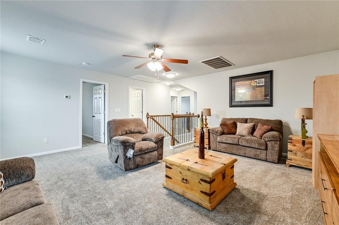400 Lewisville Ln Property Photo 15