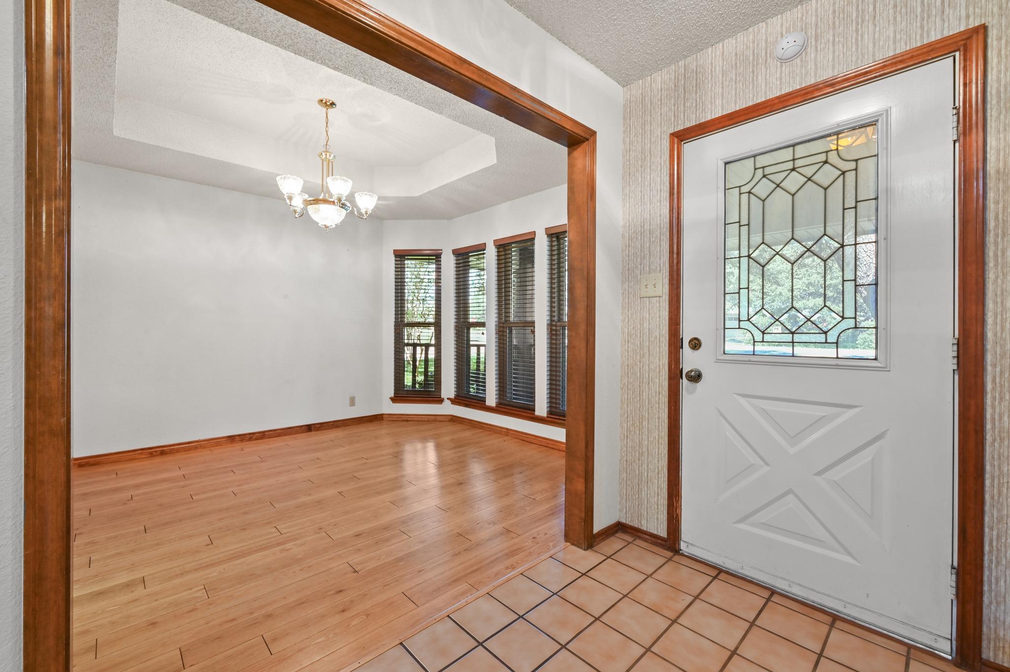 810 Pine Siskin Dr Property Photo 7