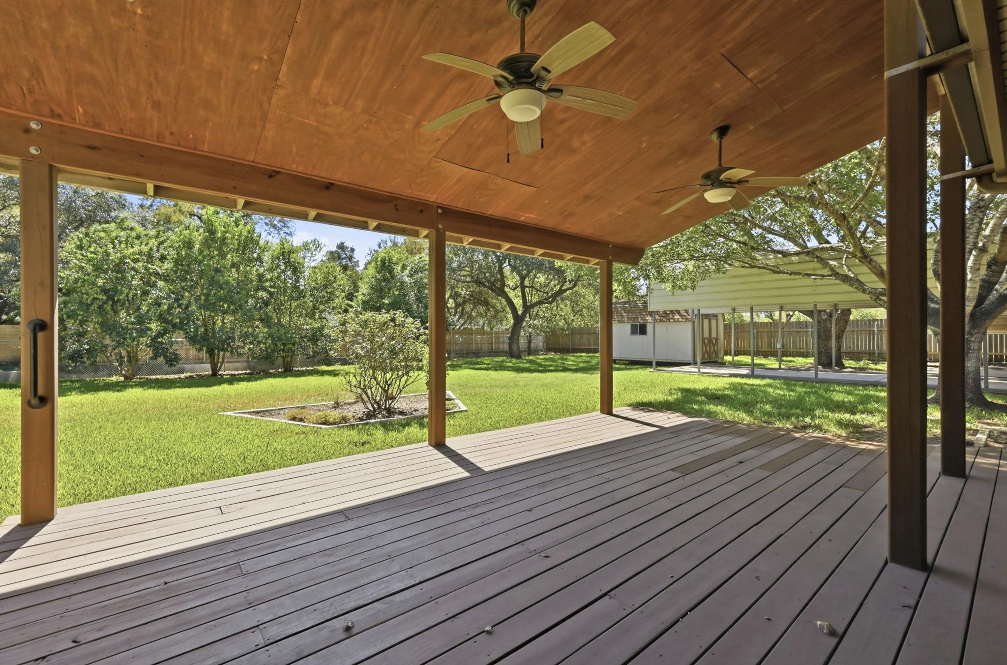 810 Pine Siskin Dr Property Photo 33