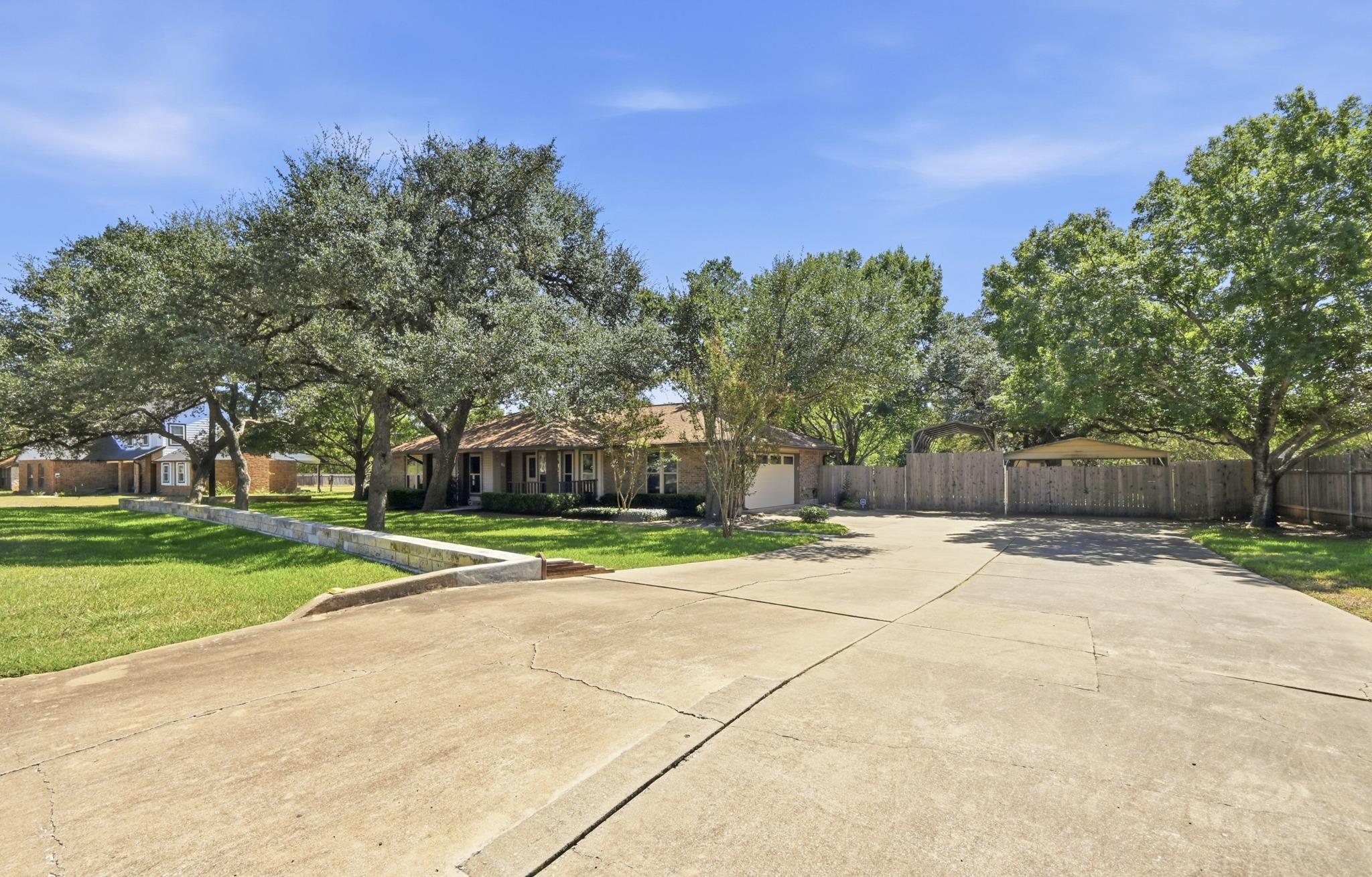 810 Pine Siskin Dr Property Photo 39