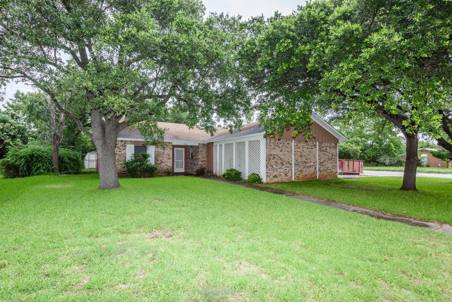 3200 John Campbells Trl Property Photo 1