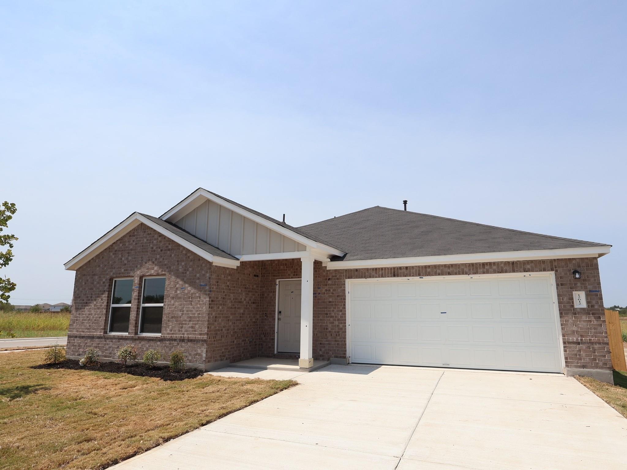 12612 Setting Peak Ln Property Photo 2
