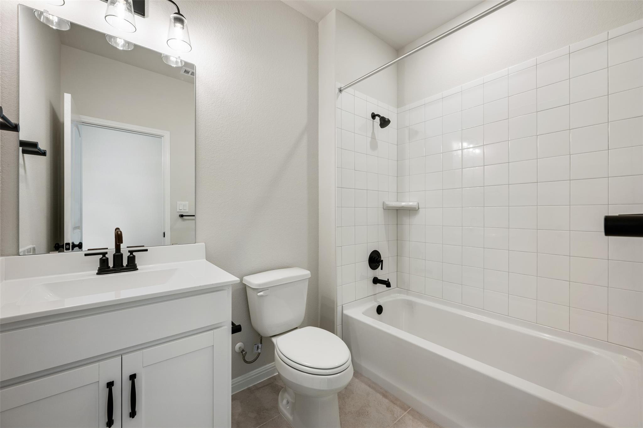 211 Wrangell Way Property Photo 9