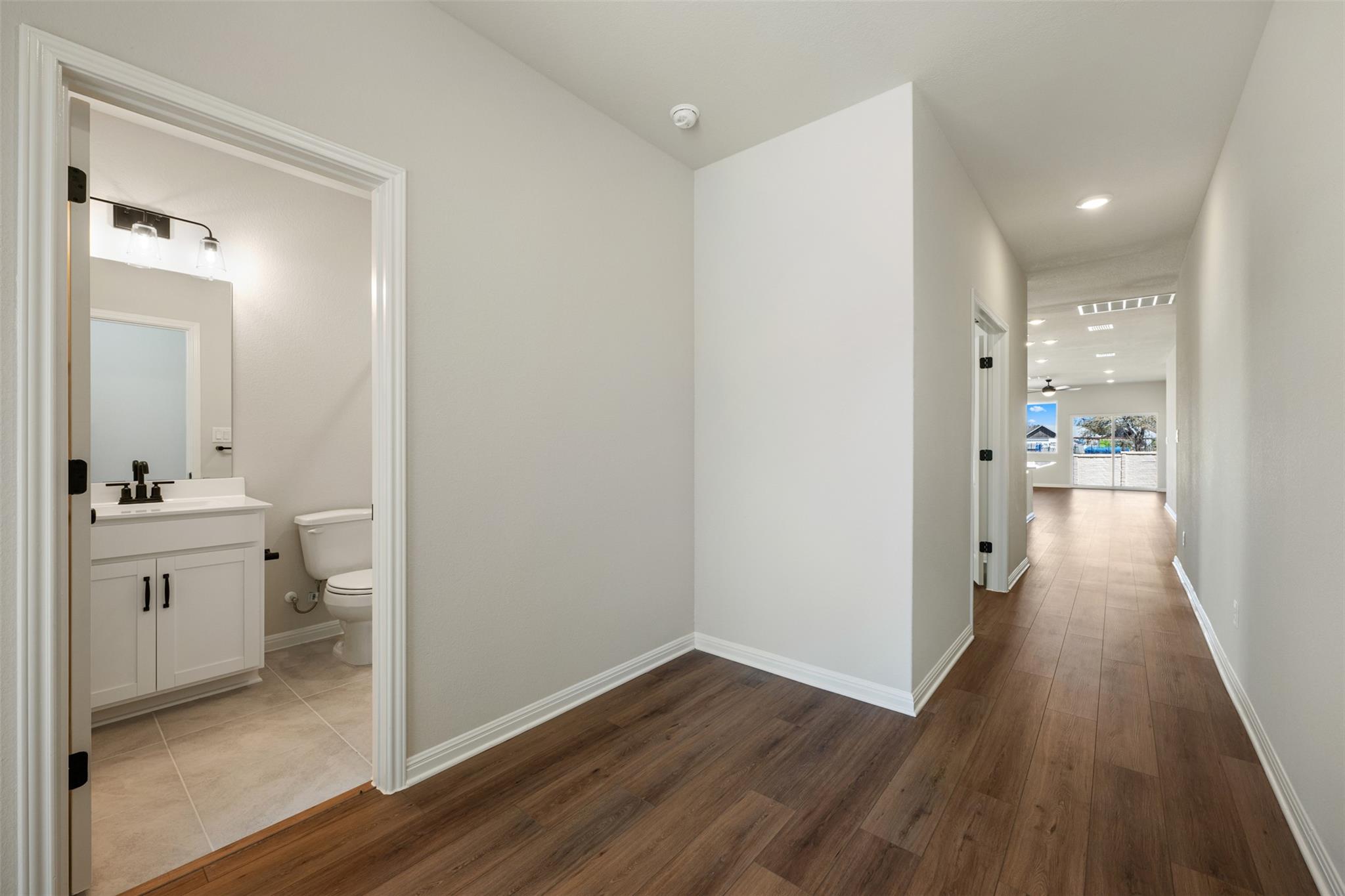 211 Wrangell Way Property Photo 10