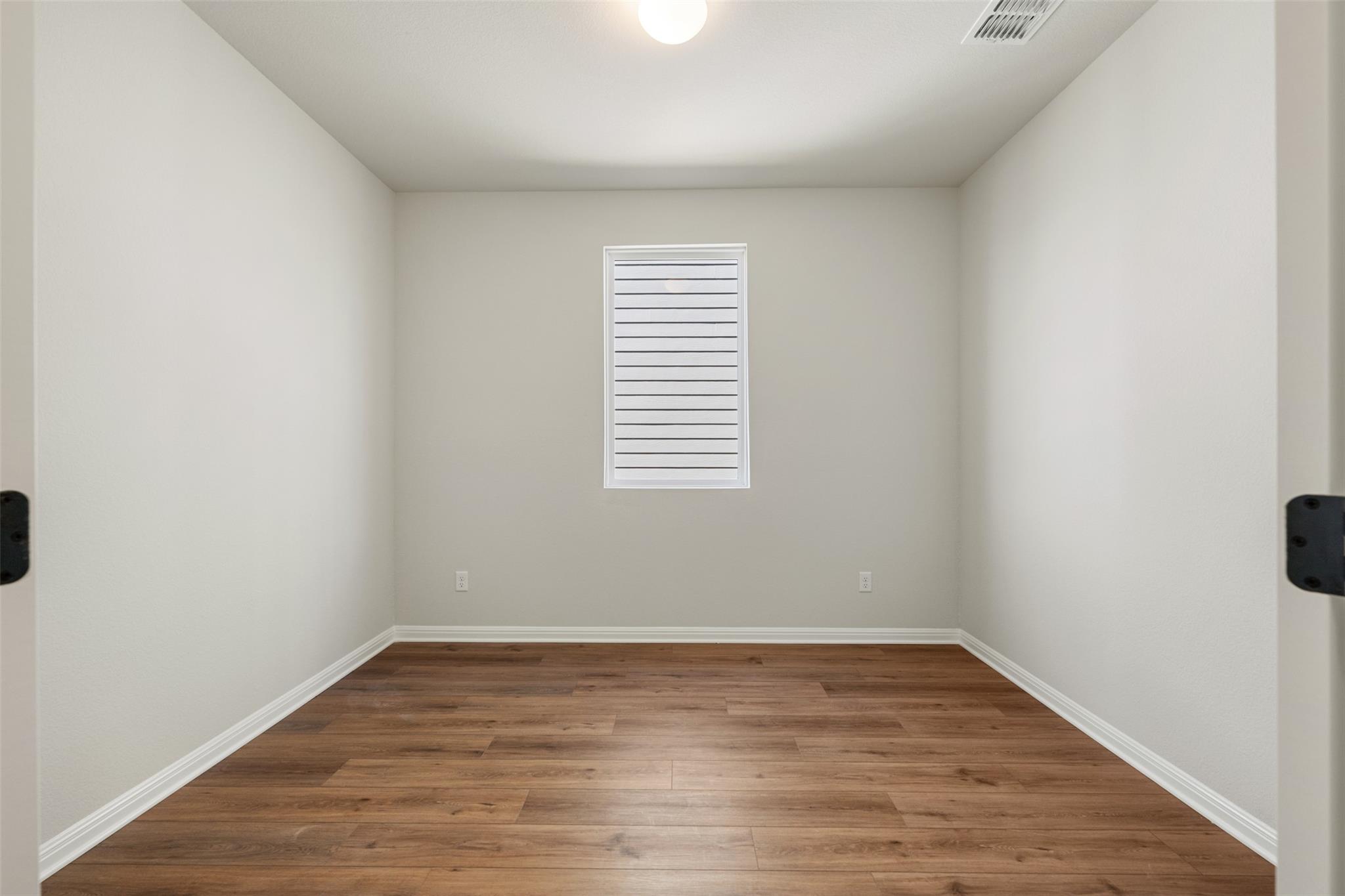 211 Wrangell Way Property Photo 12