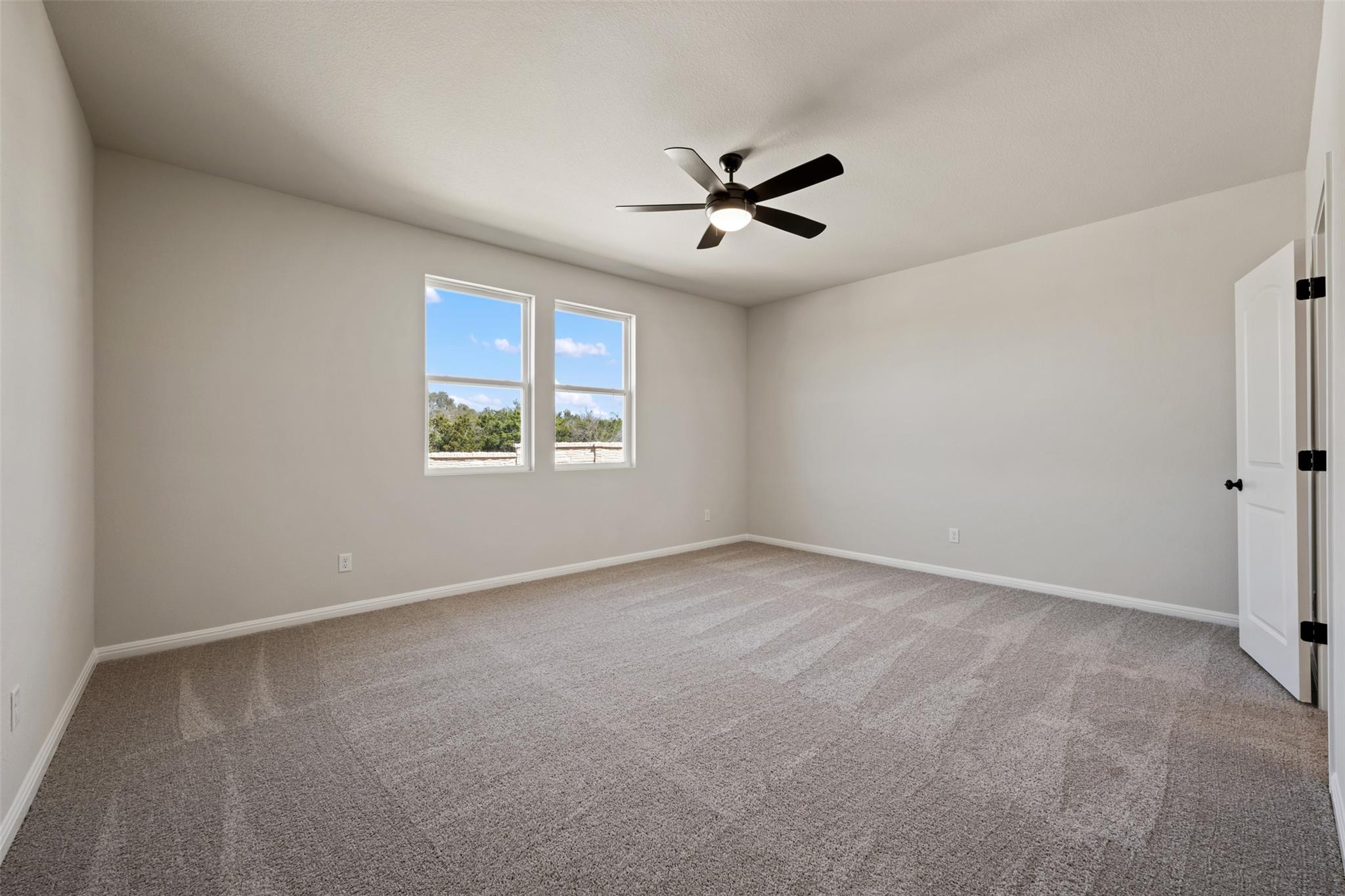 211 Wrangell Way Property Photo 28