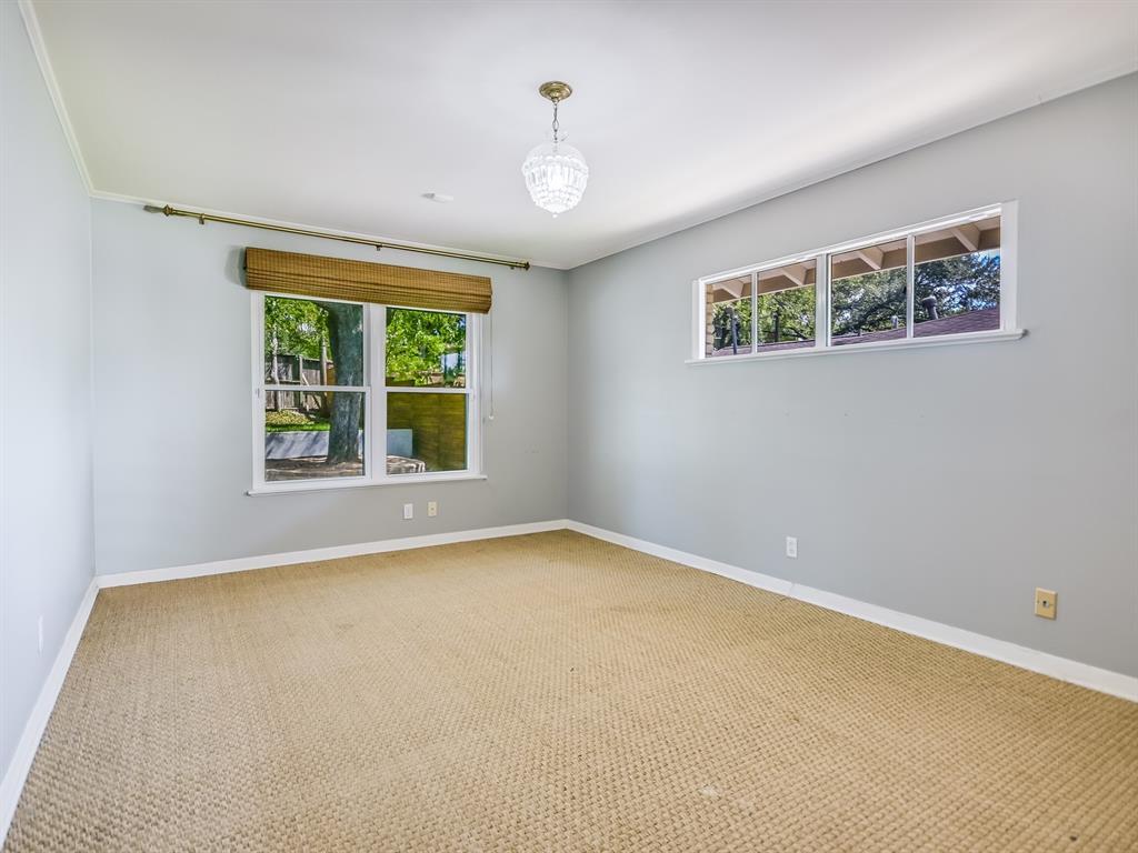 2715 Mountain Laurel Ln Property Photo 11