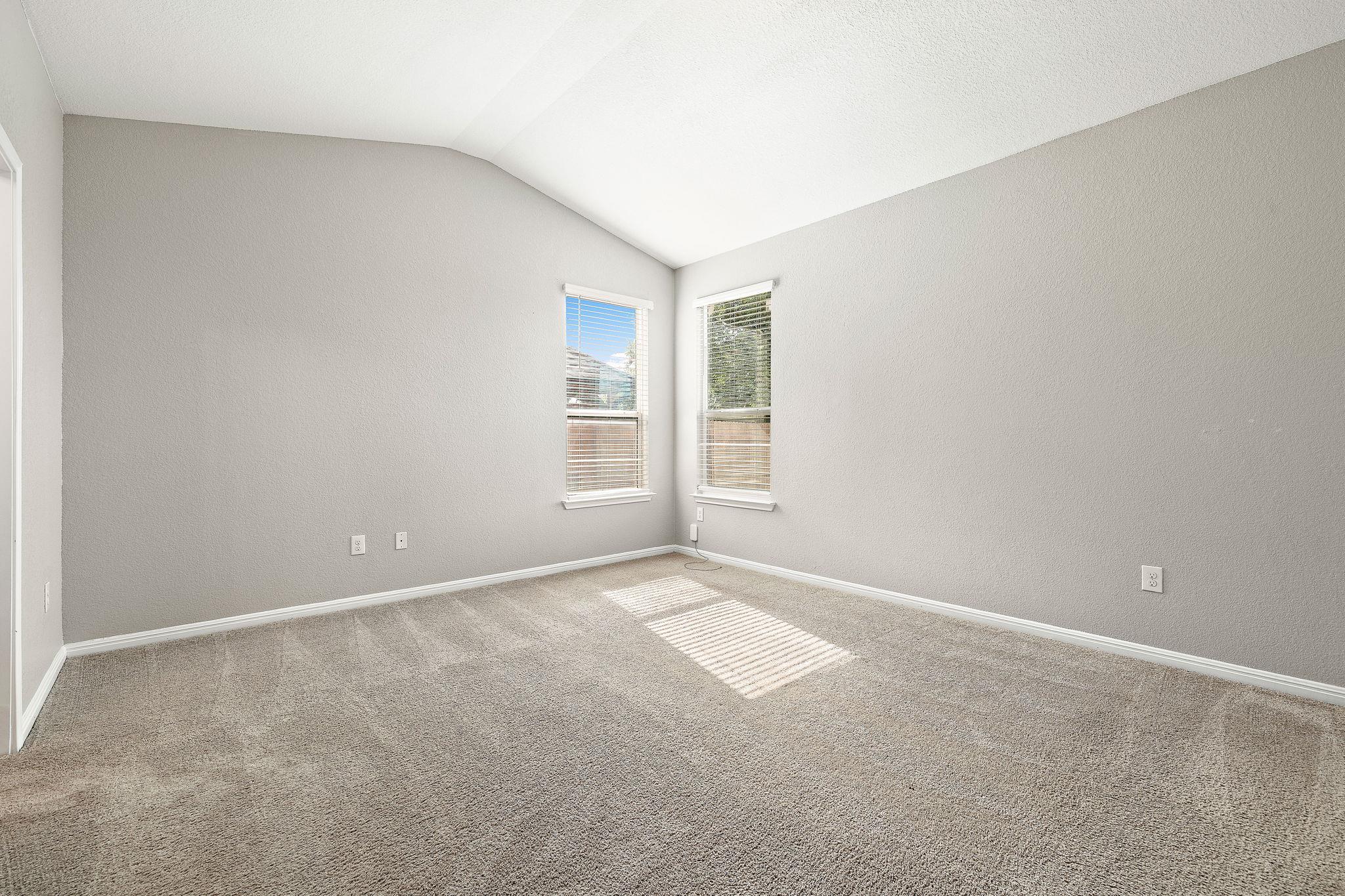 313 Moulins Ln Property Photo 21