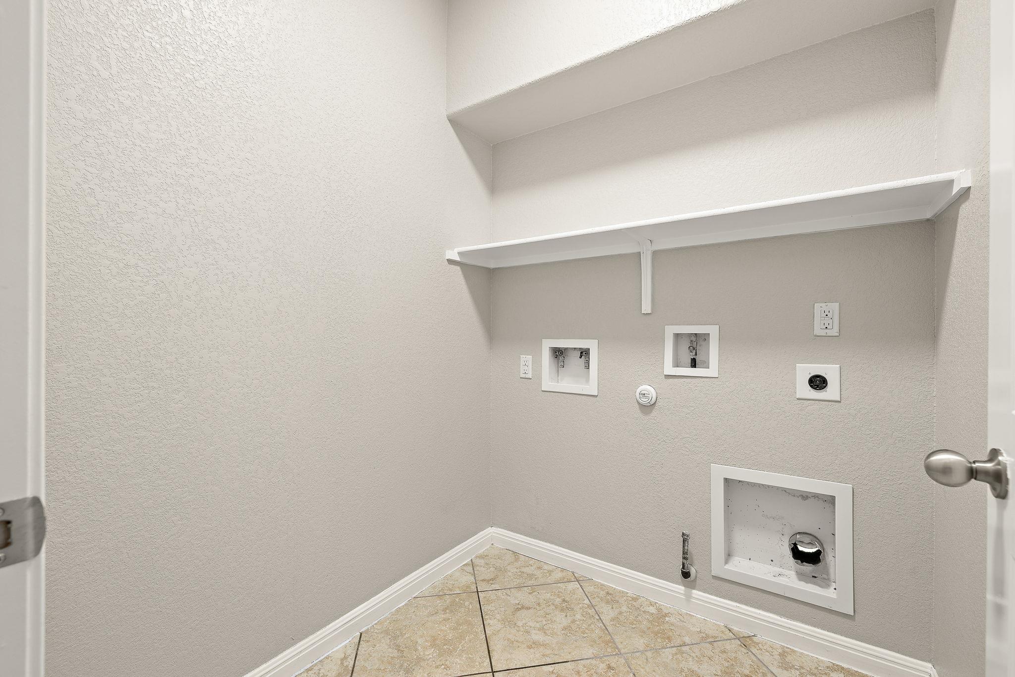 313 Moulins Ln Property Photo 35