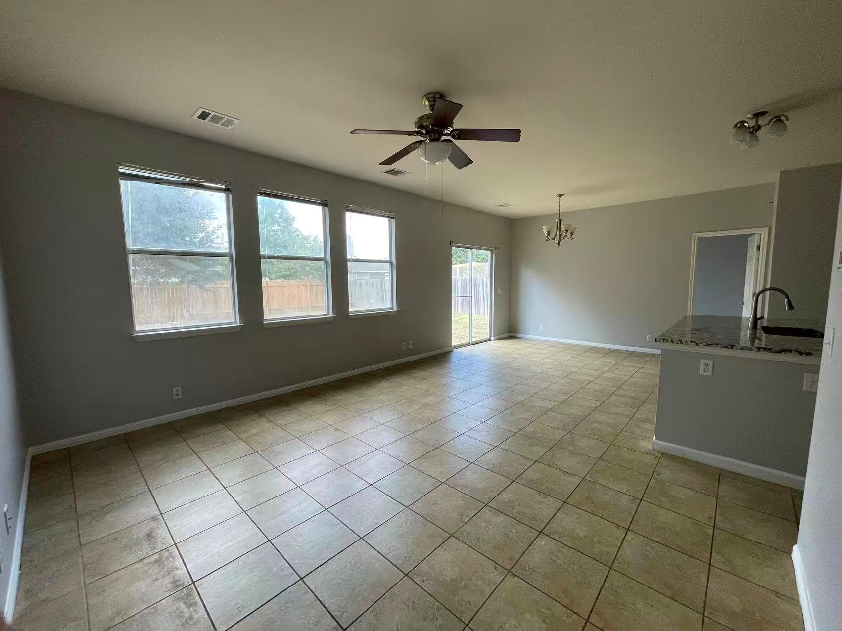 11603 Marshall St Property Photo 14