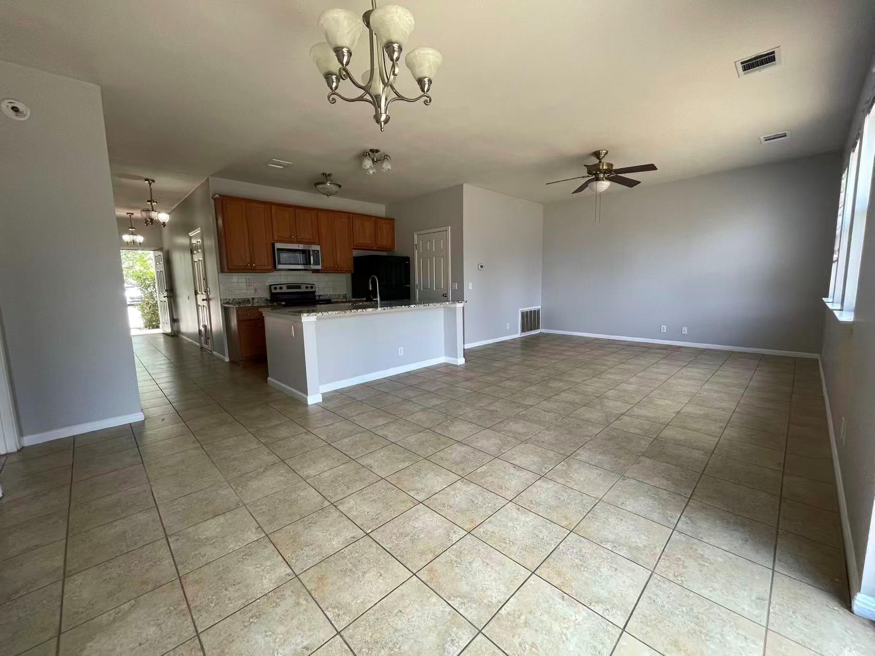 11603 Marshall St Property Photo 15