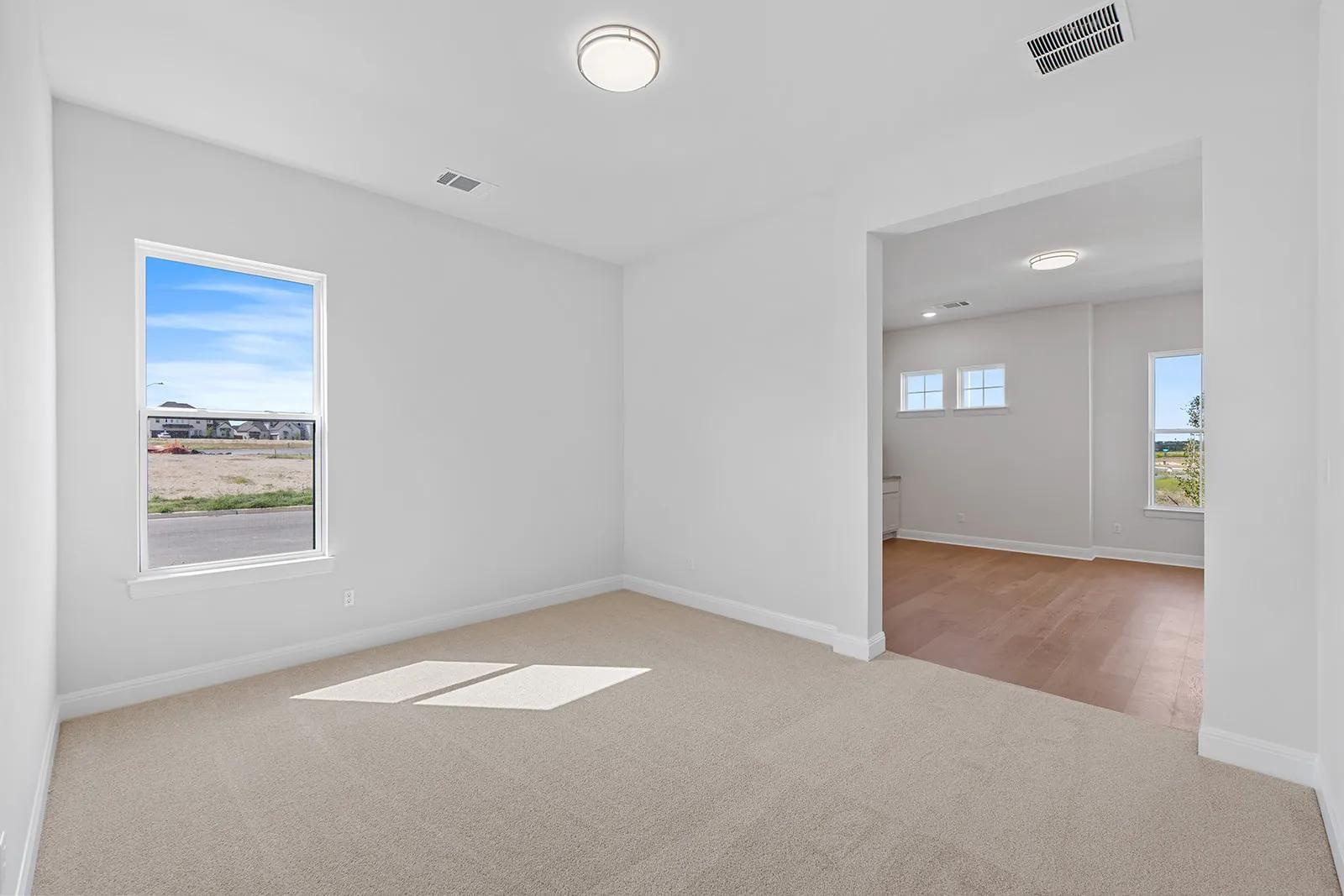 502 Grazing Ct Property Photo 15