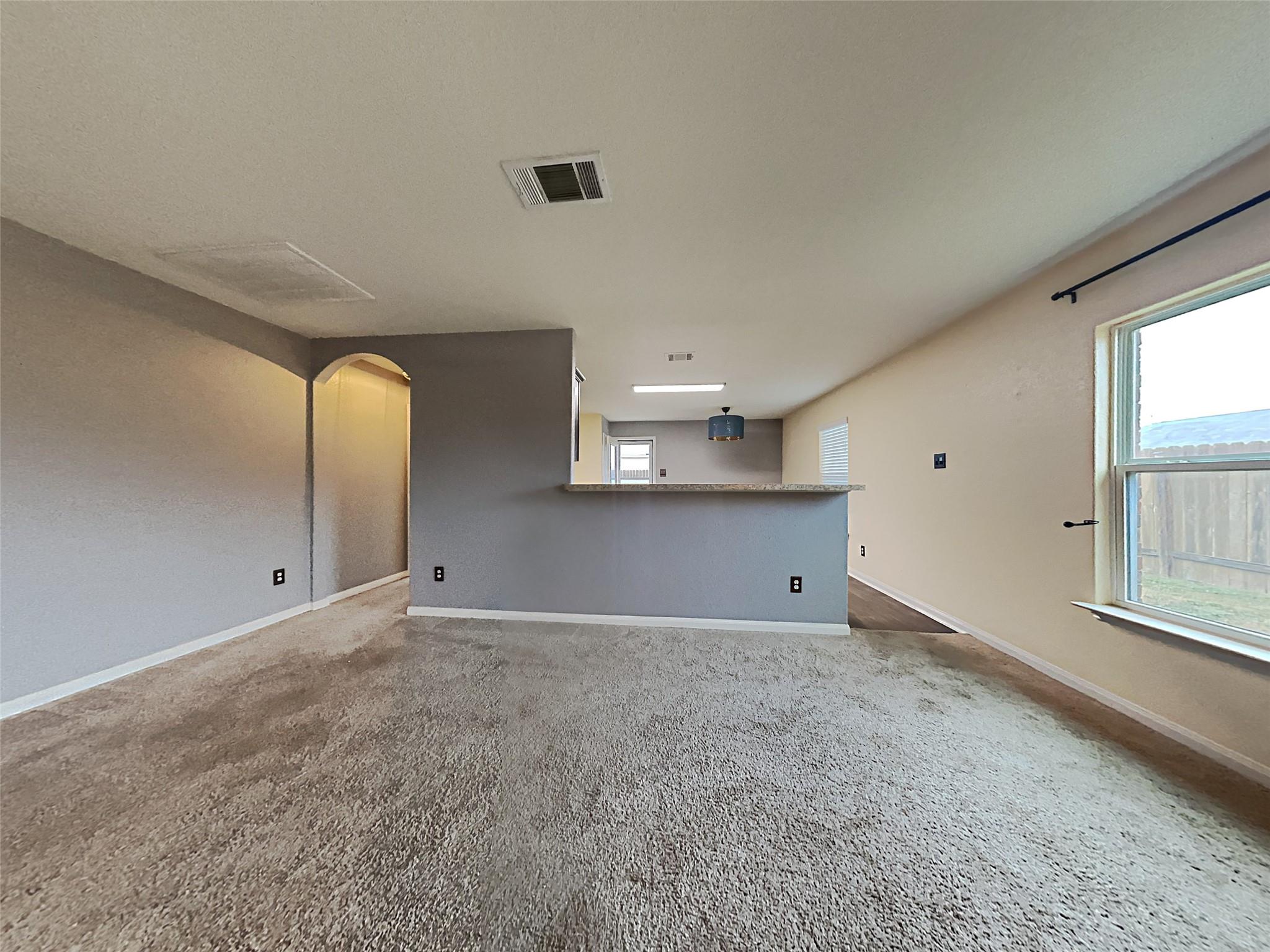 1404 Breanna Ln Property Photo 2