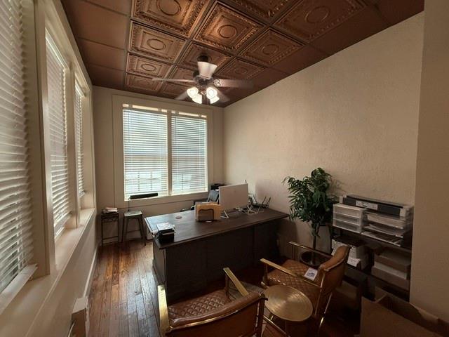 124 W Vaughan St Property Photo 6
