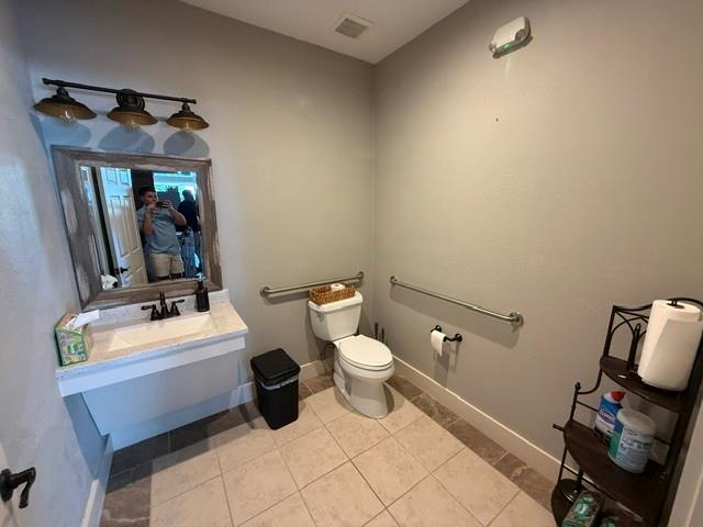 124 W Vaughan St Property Photo 9