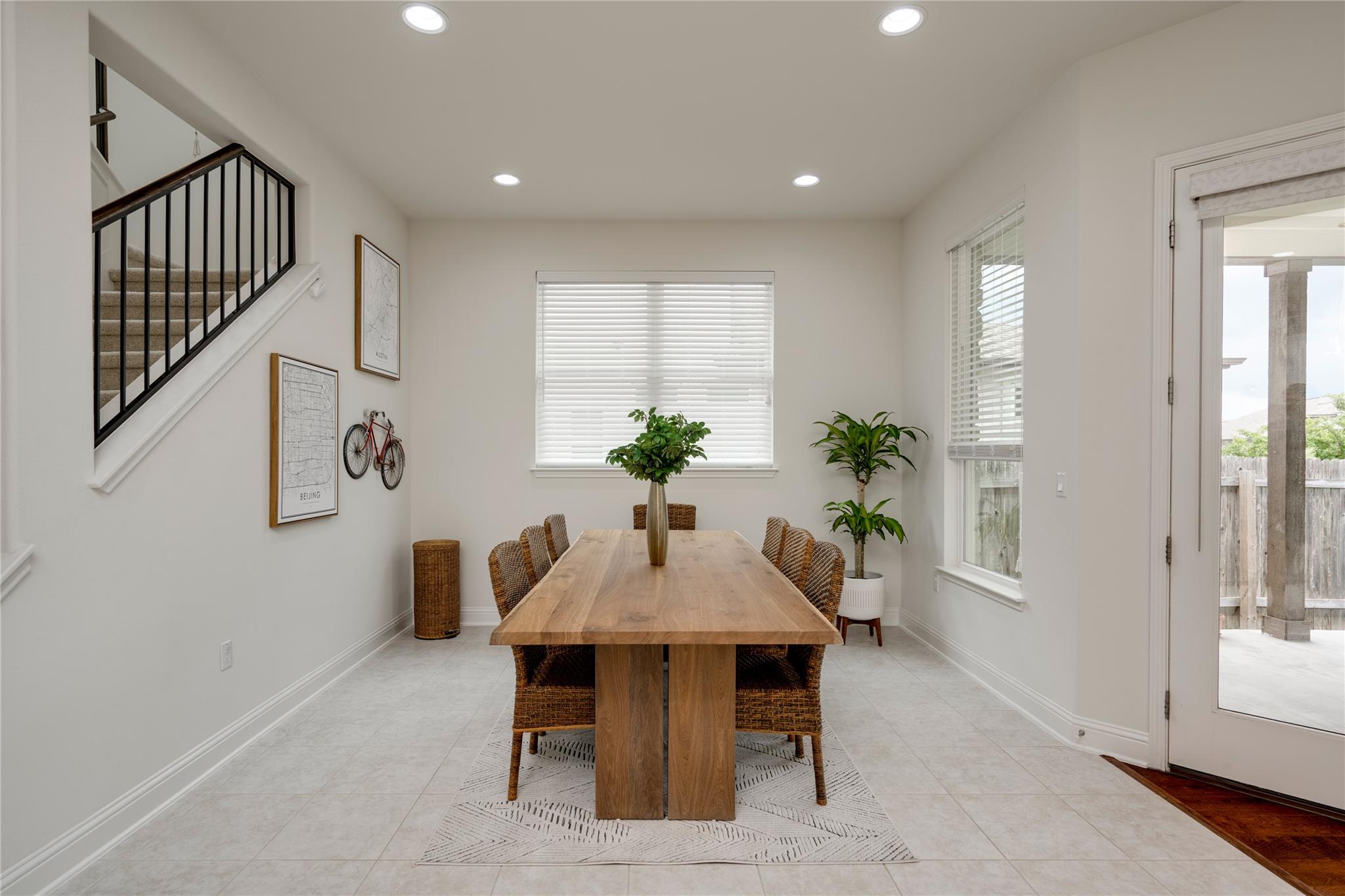 7107 Calpe Dr Property Photo 8