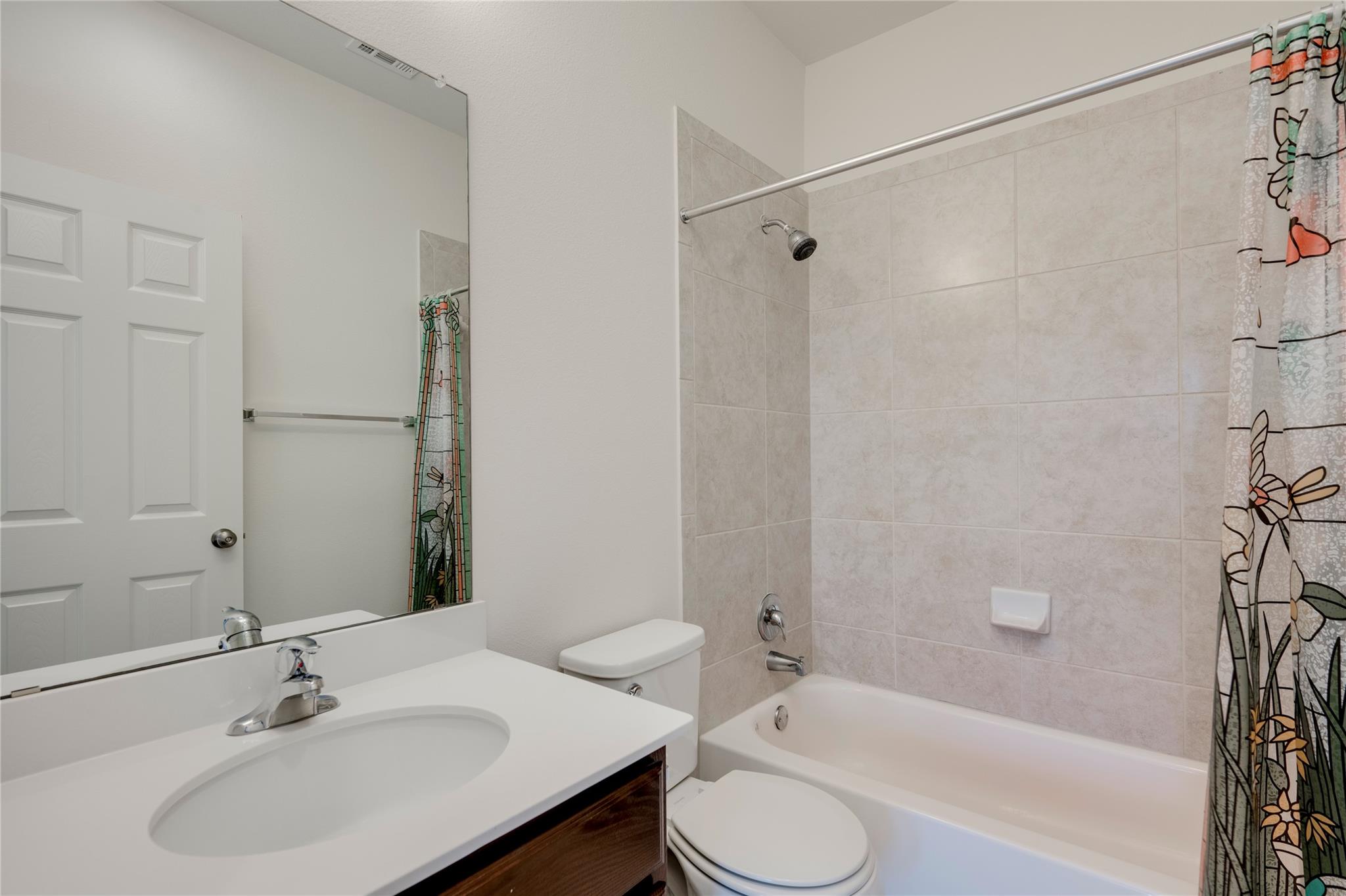 7107 Calpe Dr Property Photo 19