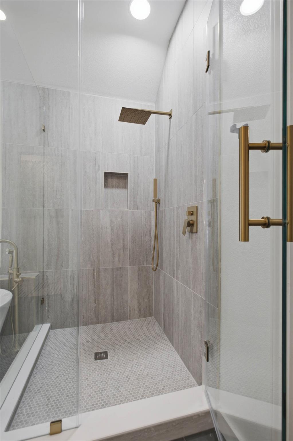 1833 Paradise Ridge Dr Property Photo 27