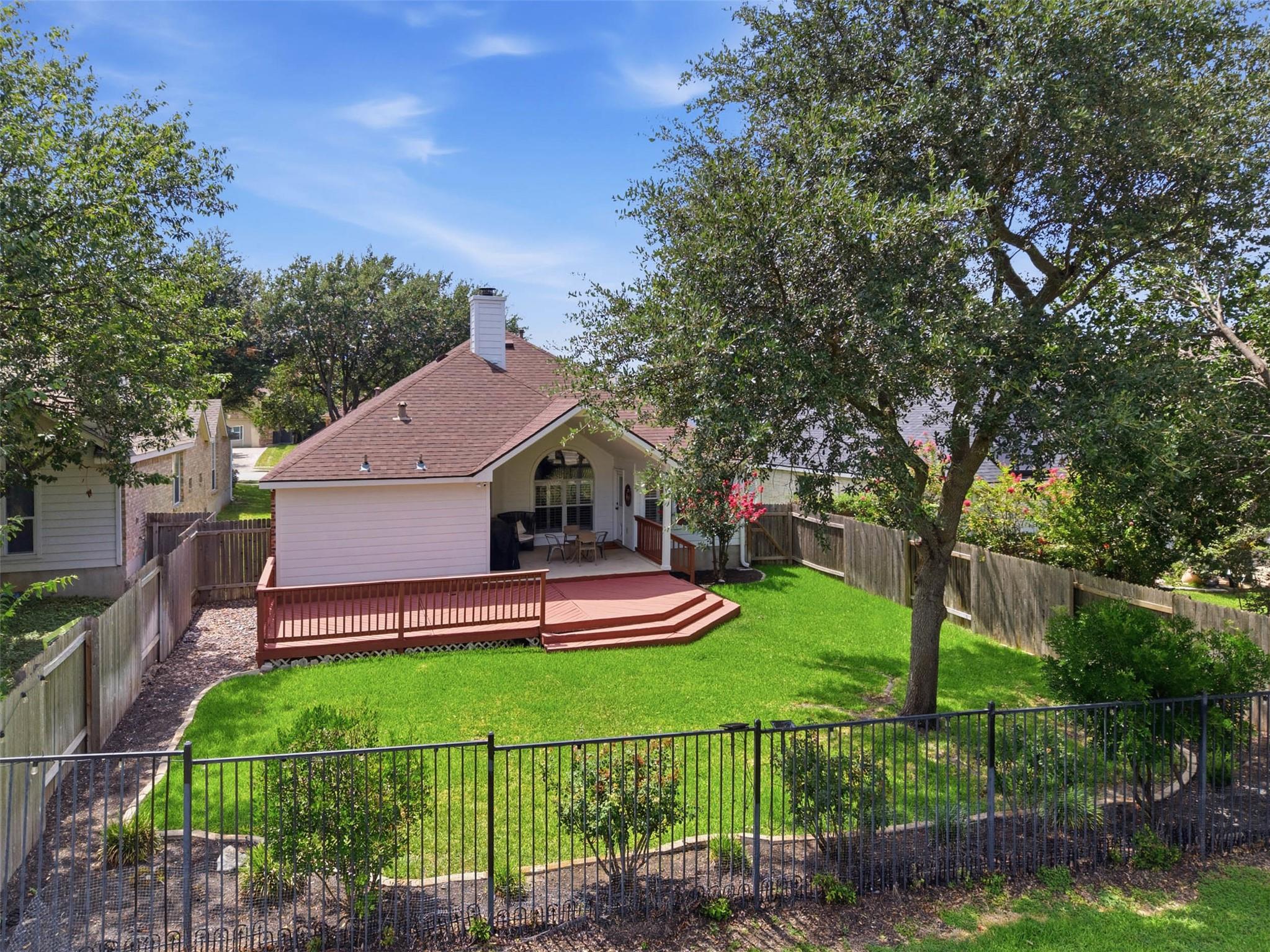 1833 Paradise Ridge Dr Property Photo 33