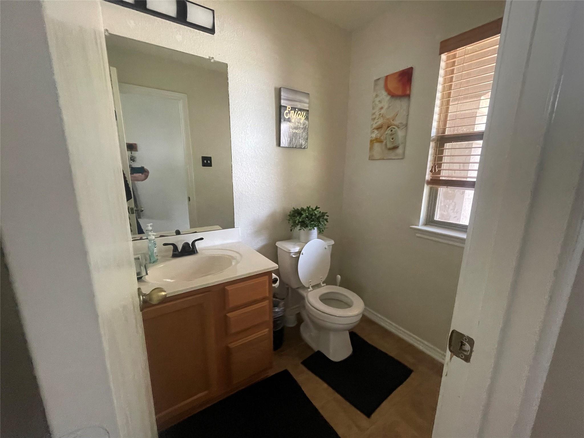 120 Clover Cv Property Photo 3