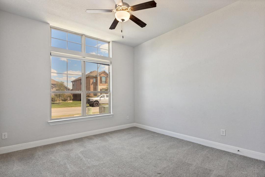 727 Spinnaker Loop #a Property Photo 21