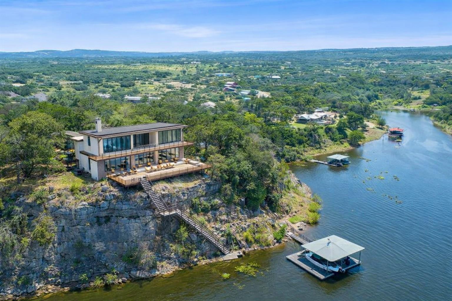 509 Property Photo 1