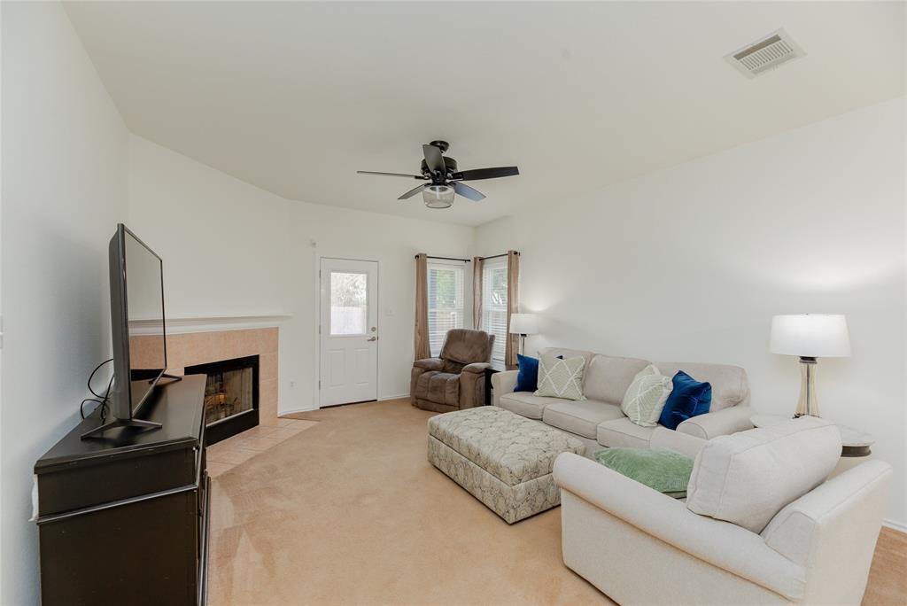 11411 Morgans Pt Property Photo 6