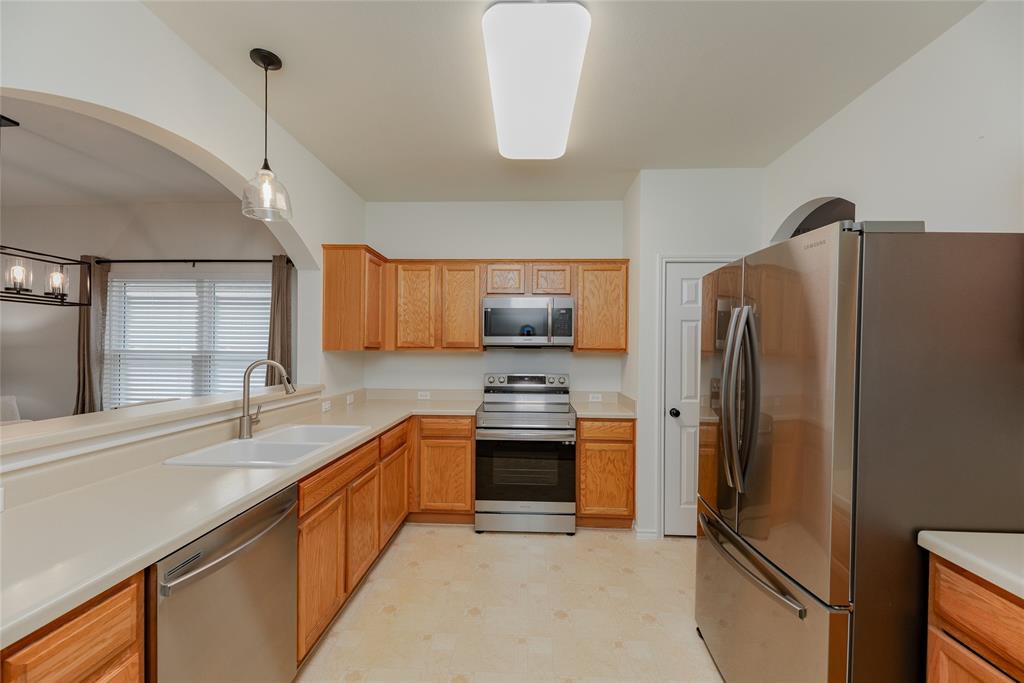 11411 Morgans Pt Property Photo 9