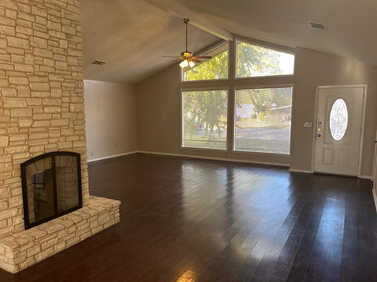 2442 Quail Ridge Dr Property Photo 3