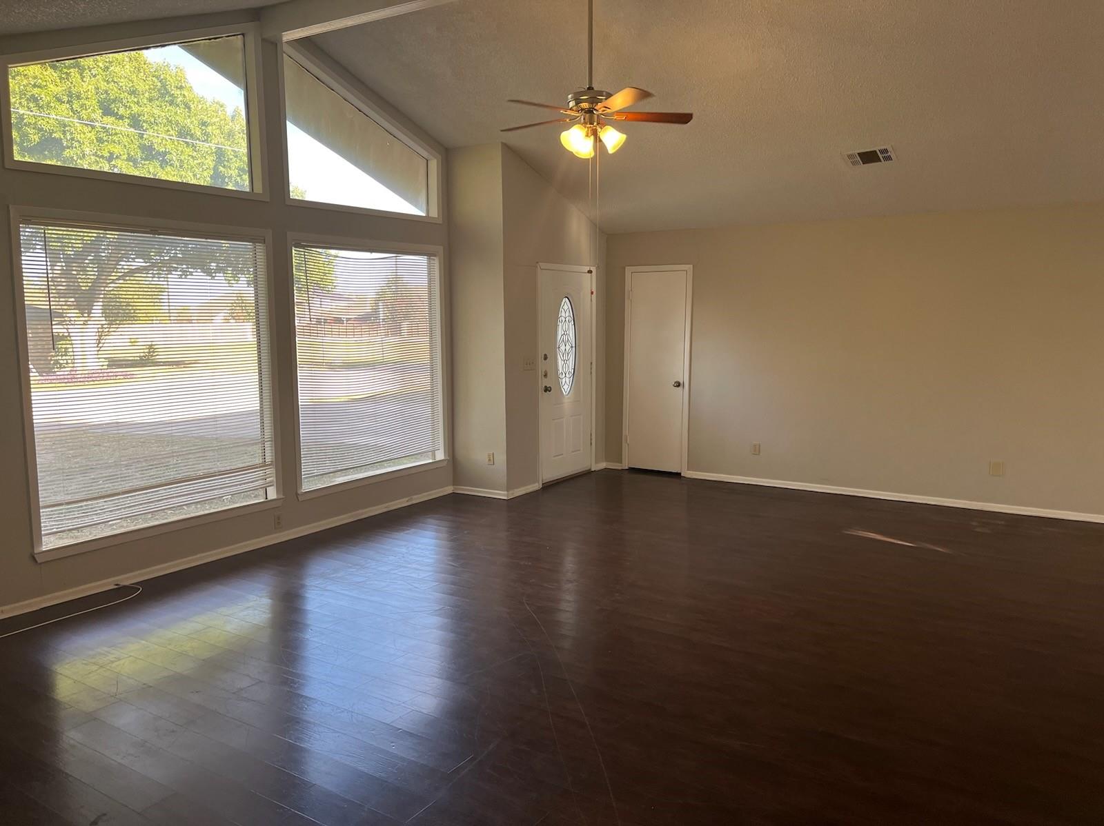 2442 Quail Ridge Dr Property Photo 4