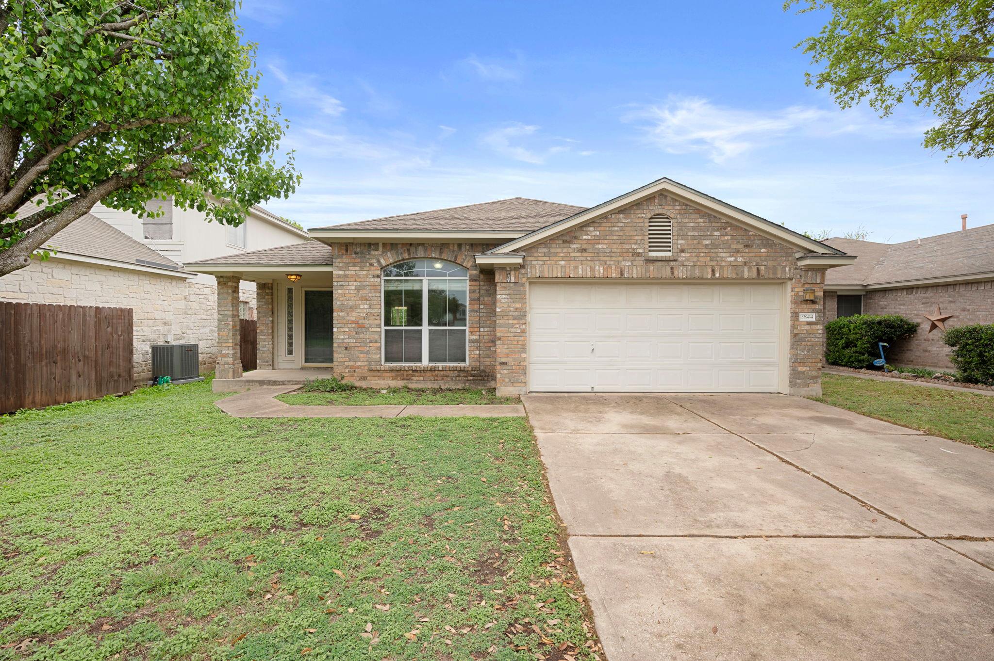 3844 Willie Mays LN Property Photo 1