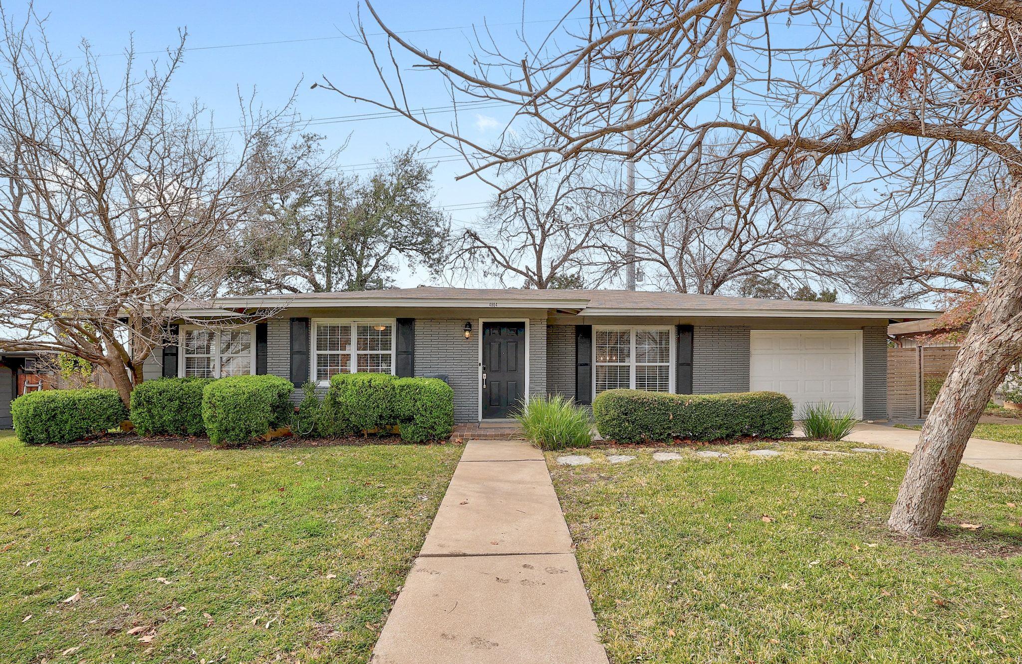 4804 Westfield Dr Property Photo 1