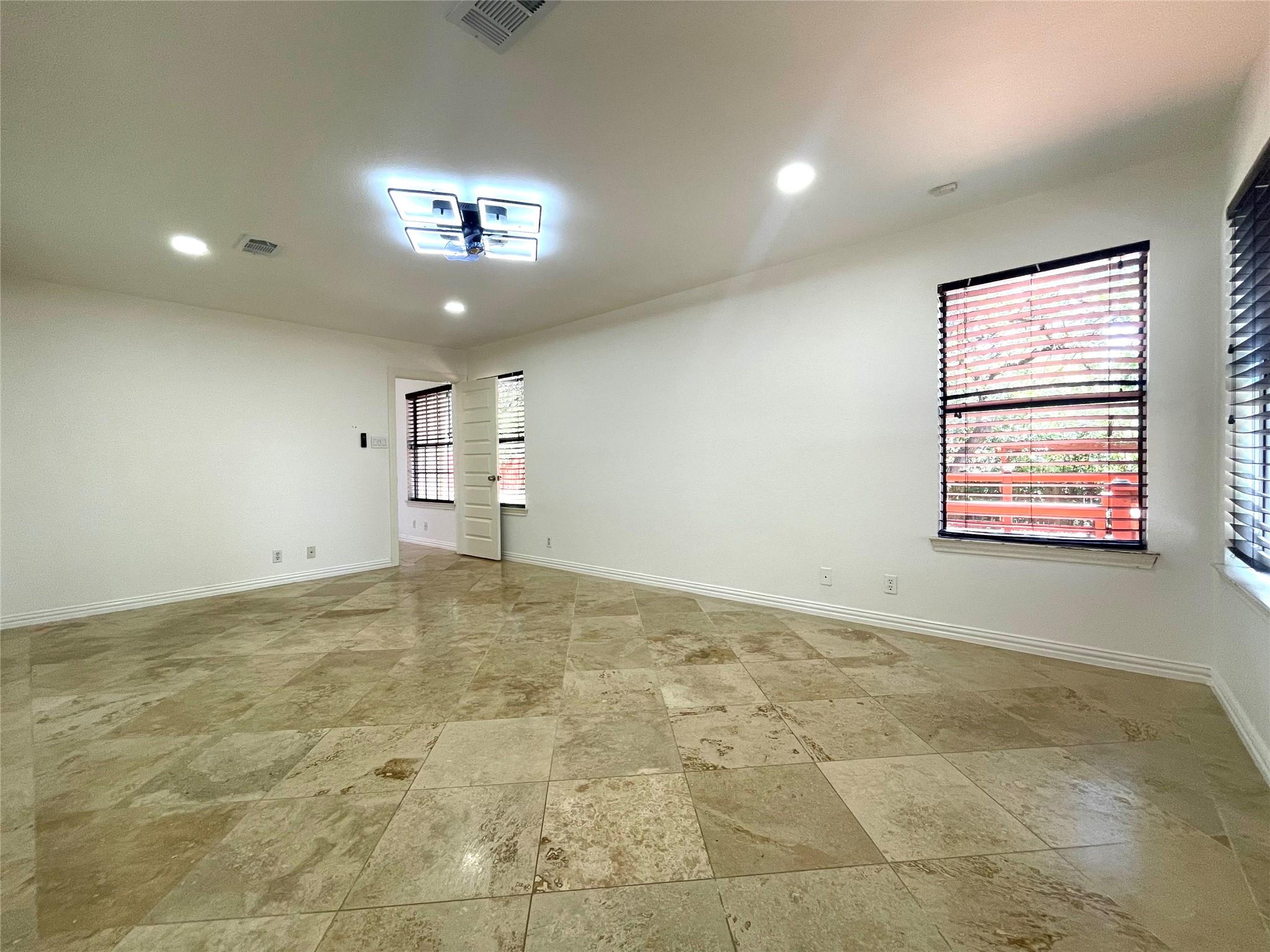 10431 Scotland Well Dr Property Photo 17