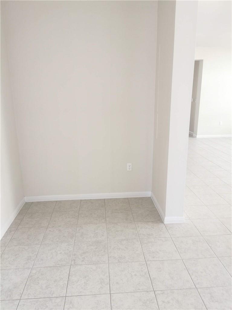 10504 Alemoor Dr Property Photo 3