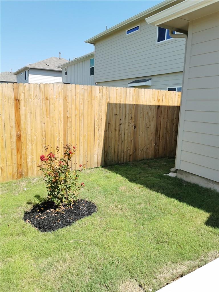 10504 Alemoor Dr Property Photo 16