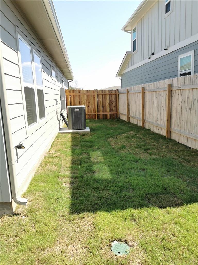 10504 Alemoor Dr Property Photo 18
