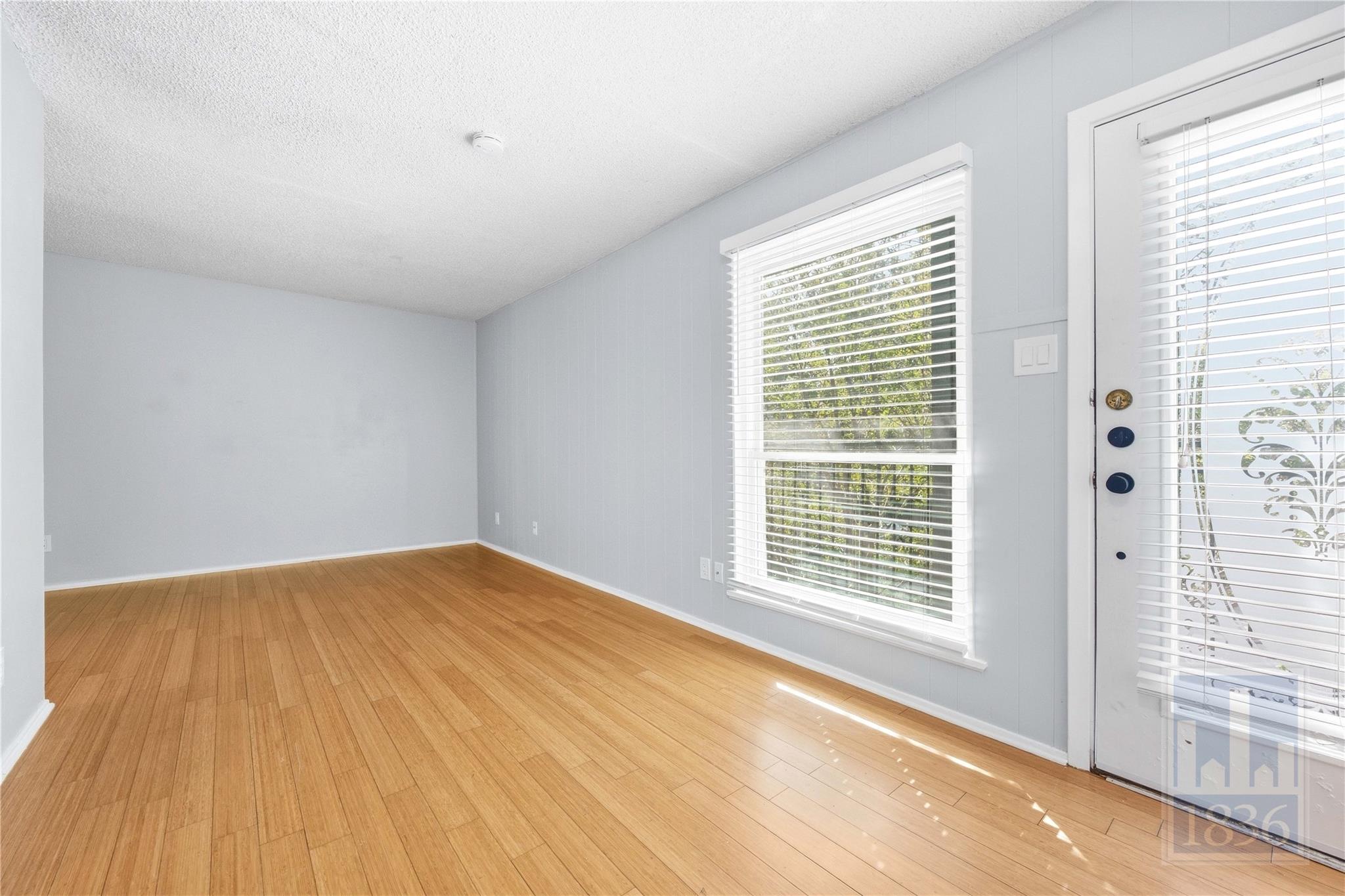 1111 W 10th St #209 Property Photo 8