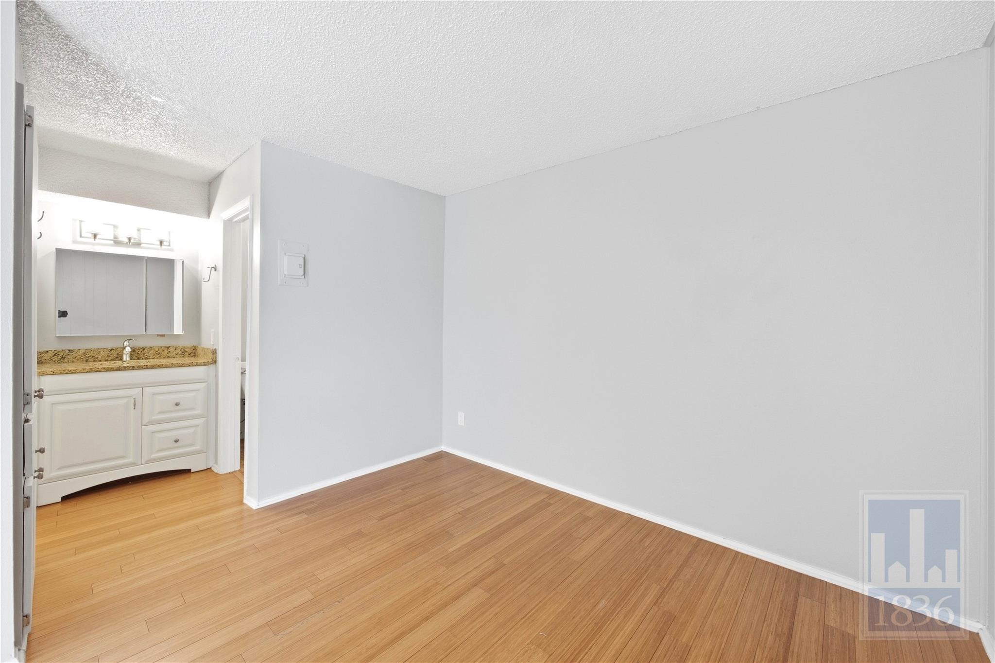 1111 W 10th St #209 Property Photo 15