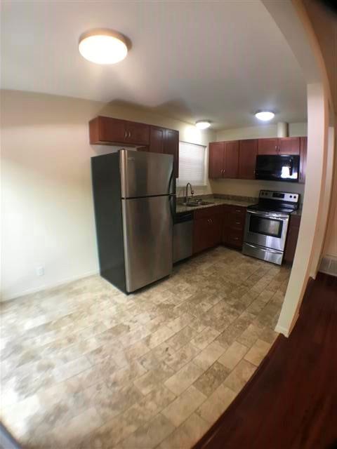 2800 Cole St C105 Property Photo 5