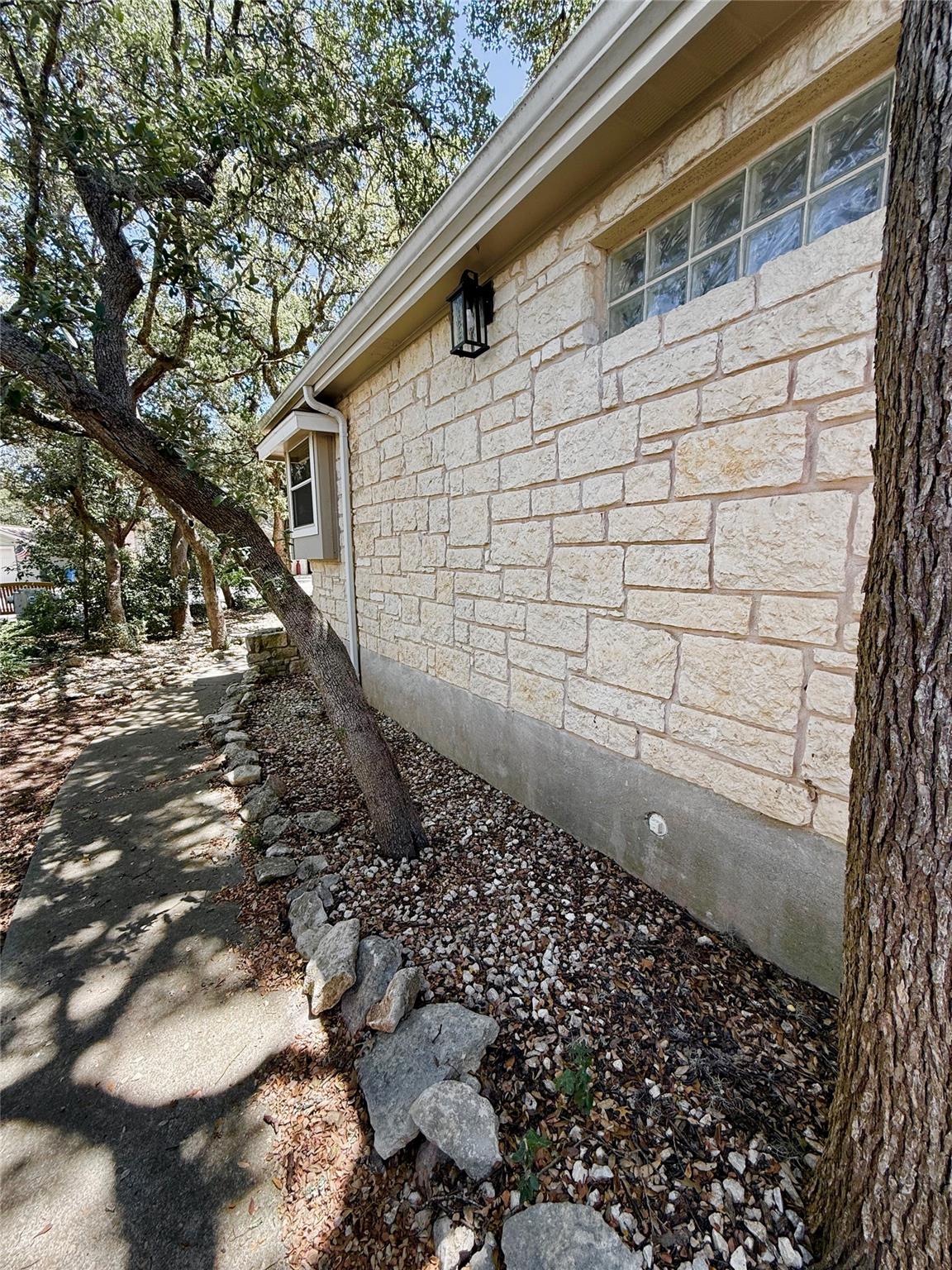 27 Par View Dr Property Photo 4