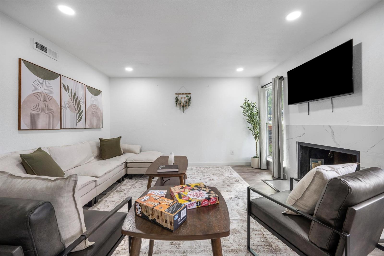 6413 Chimney Creek Cir #a1 Property Photo 2