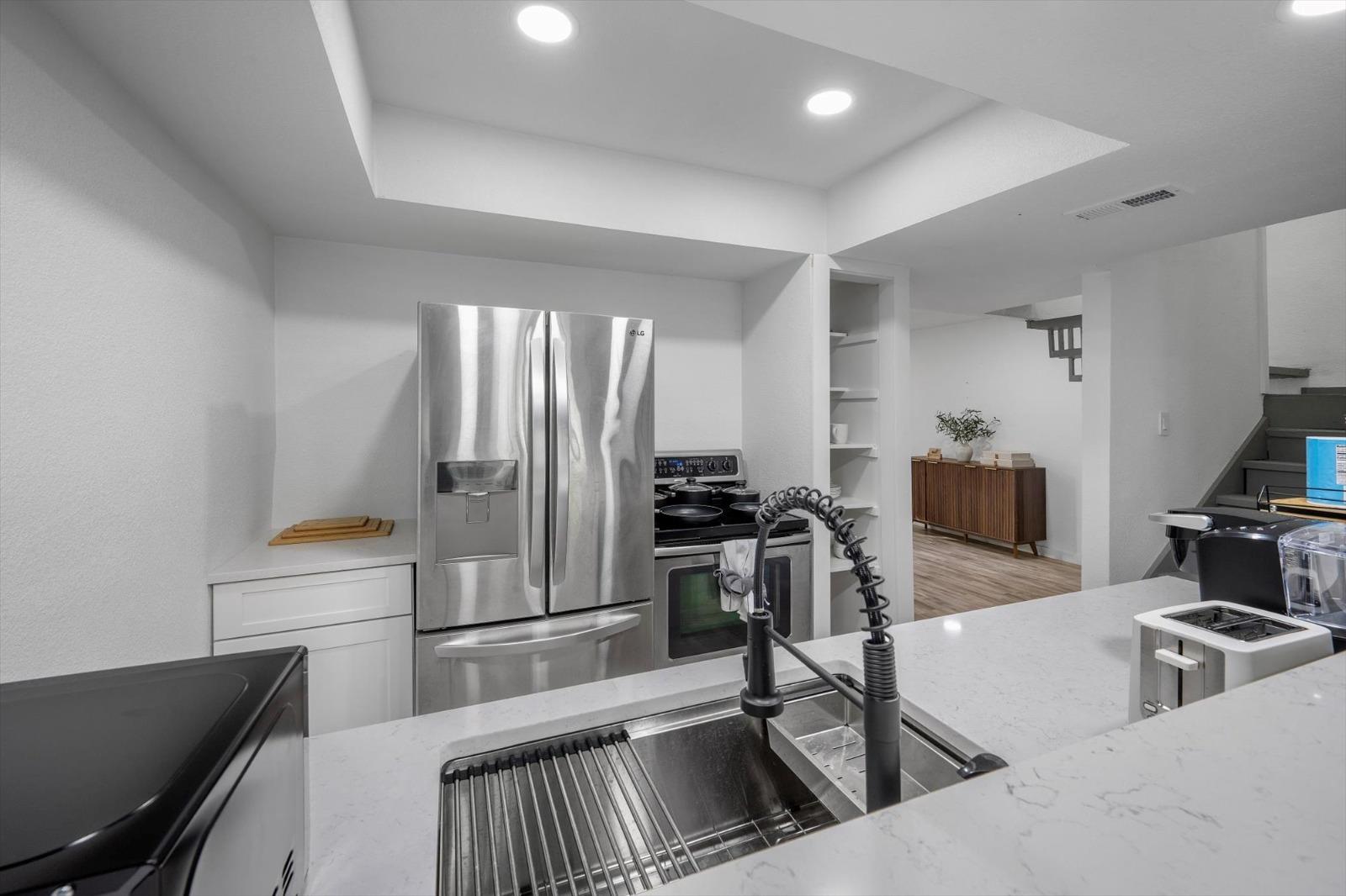 6413 Chimney Creek Cir #a1 Property Photo 8