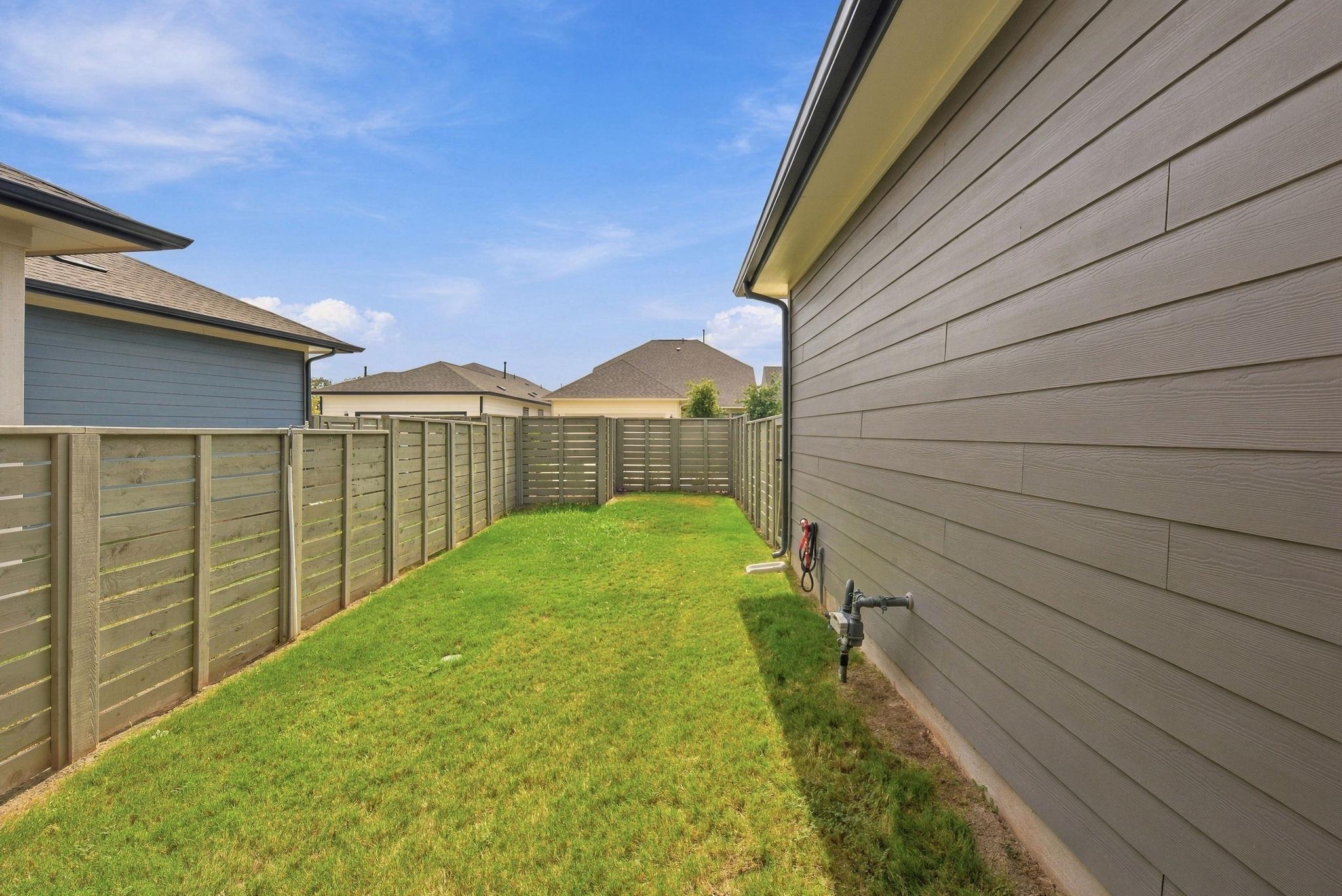 113 Gouda Dr Property Photo 36