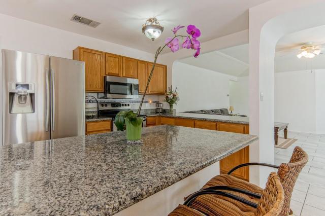 1020 Skylark Hill Ln Property Photo 8