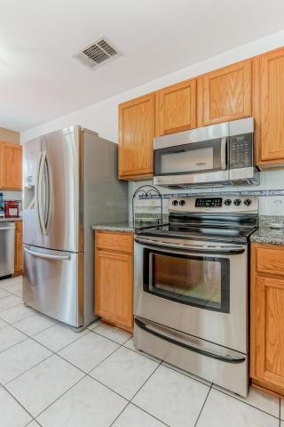 1020 Skylark Hill Ln Property Photo 11