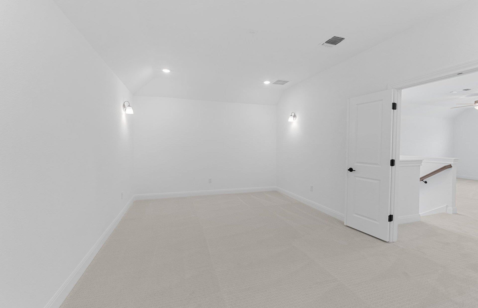 6505 Apache Plum Ln Property Photo 17