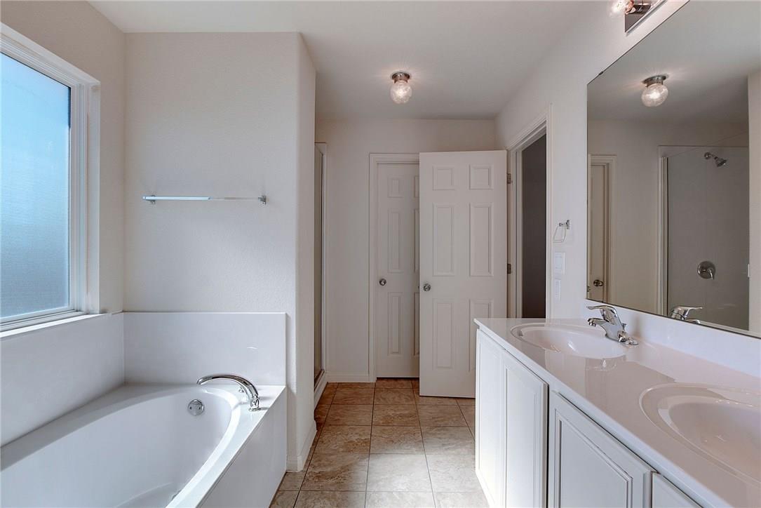 18418 Mammoth Cave Blvd Property Photo 25